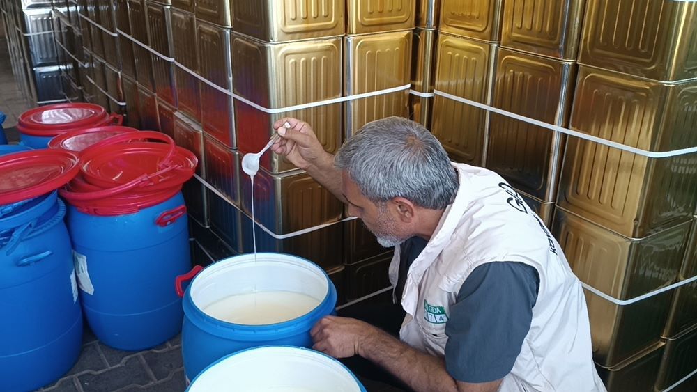 Şanlıurfa zabıtası fırsat vermiyor!