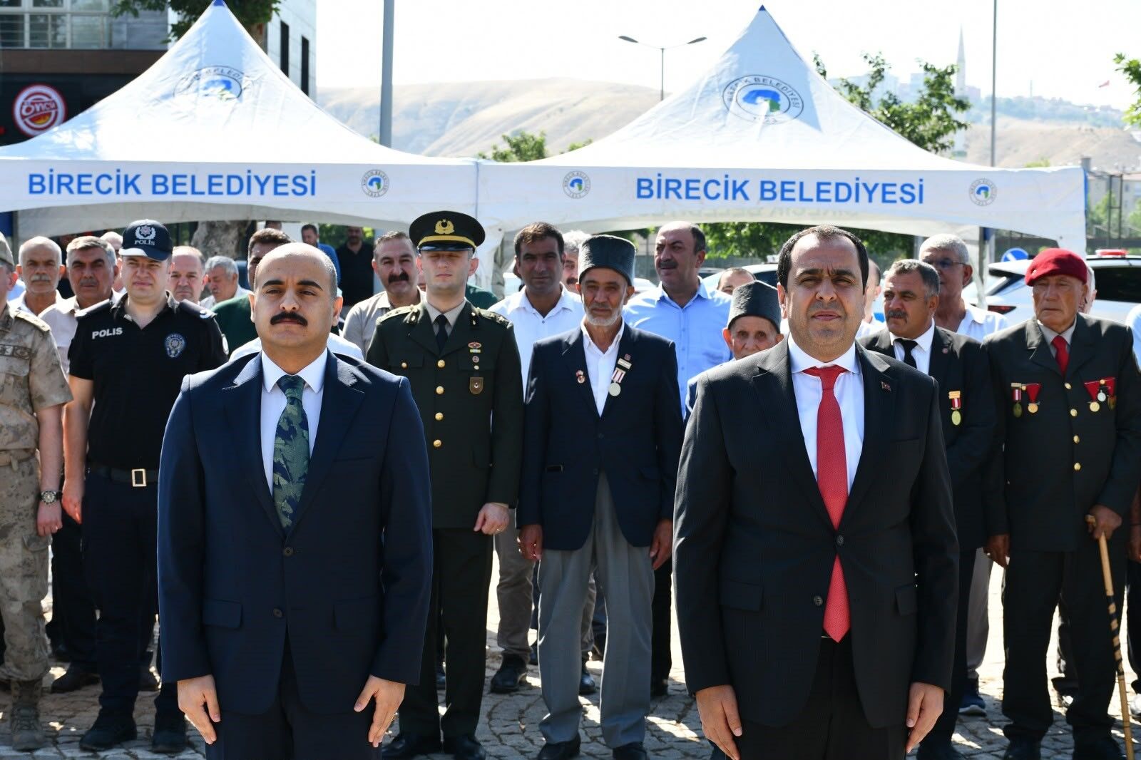Birecik’te coşkulu kutlama