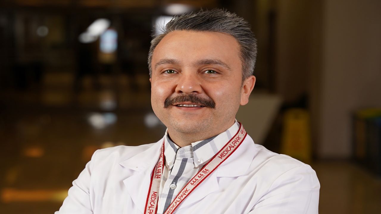 Bu hataları yapıp omurga ve boyun sağlığınızdan olmayın; Uzmanından adım adım uyarı!