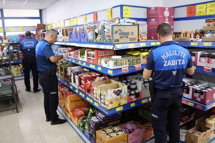 Haliliye'de Marketlere Sıkı Zabıta Denetimi (2) (Küçük)