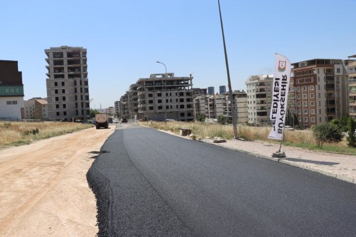 Şanlıurfa Büyükşehir Belediyesi Ulaşım Altyapısını Güçlendirmeye Devam Ediyor (5)