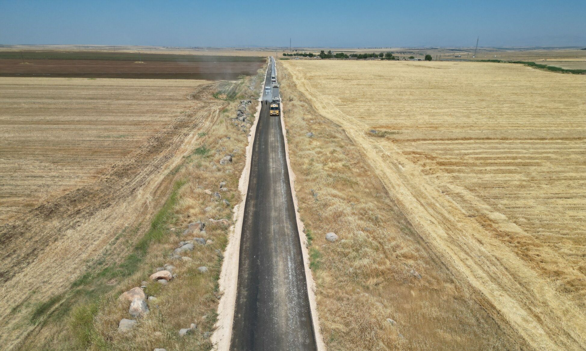 Şanlıurfa'da Hilvan'ın 8,5 Kilometrelik Yolu Baştan Sona Yenilendi