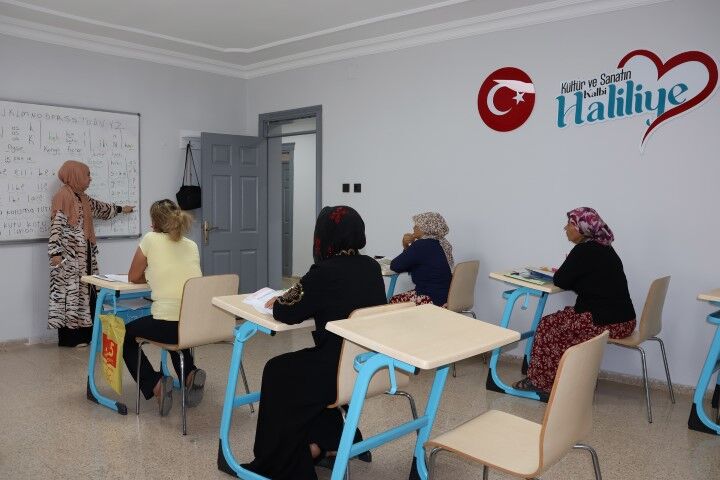 Şanlıurfa'da Kadınların Yeni Adresi! Kısas Kültür Merkezi Yoğun İlgi Görüyor