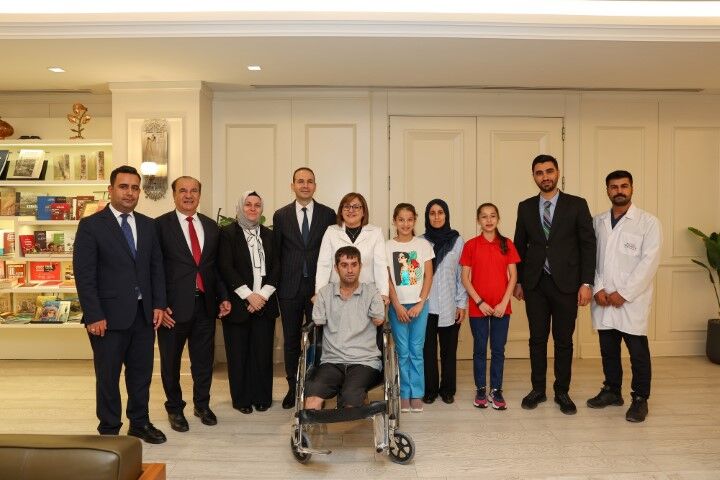 Şanlıurfa'lı Küçük Ecrin'in Gözyaşları Umuda Dönüştü!
