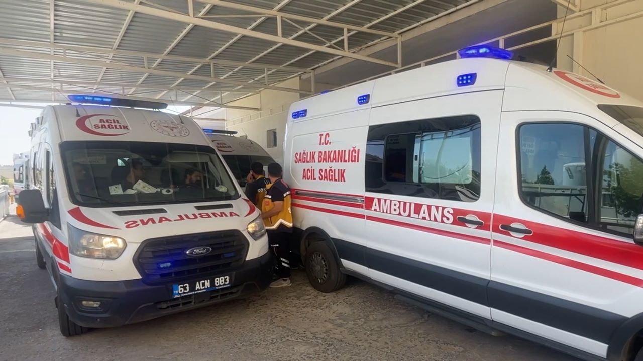 Şanlıurfa'da feci kaza: 4 Yaralı, yaralılar arasında çocukta var!
