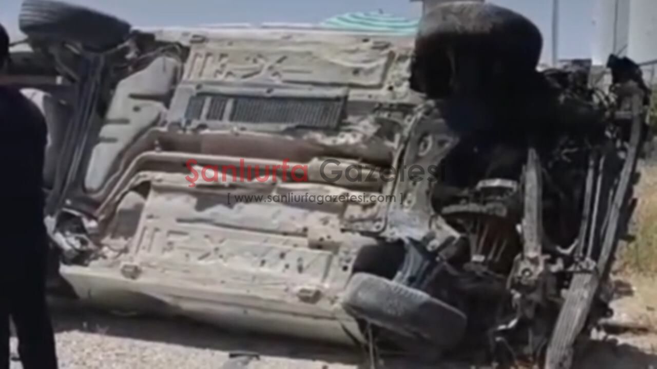 Birecik'te Otomobil Devrildi: 5 Yaralı, 3'ünün Durumu Ağır