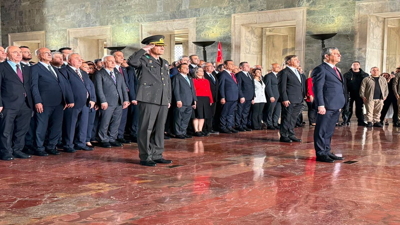 Yeni Parti’den Anıtkabir ziyareti: Vekil Tanal’dan paylaşım gecikmedi!