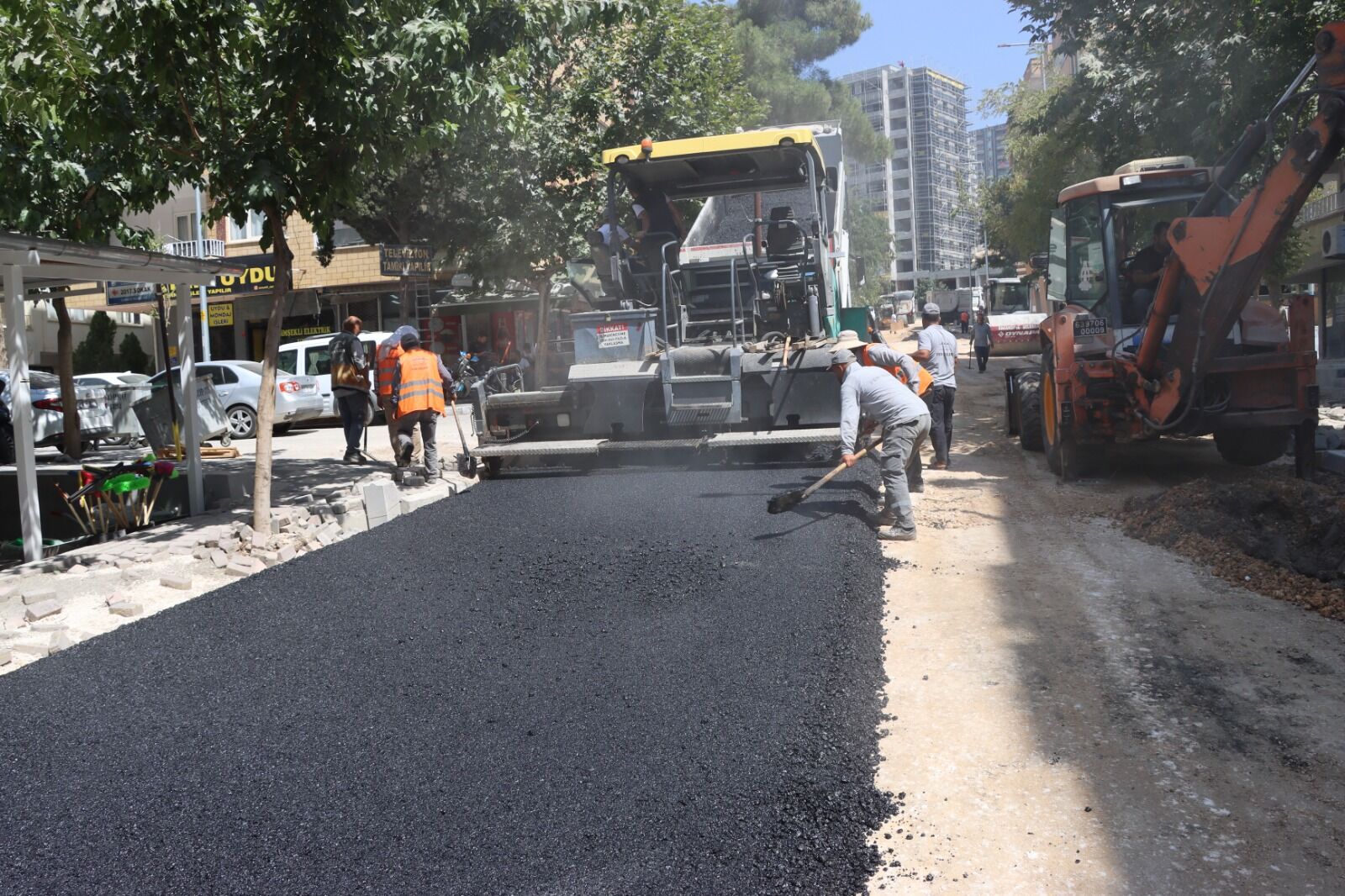 Şanlıurfa’da ulaşım altyapısı güçleniyor: Çankaya ve Seyrantepe Mahalleleri müjde