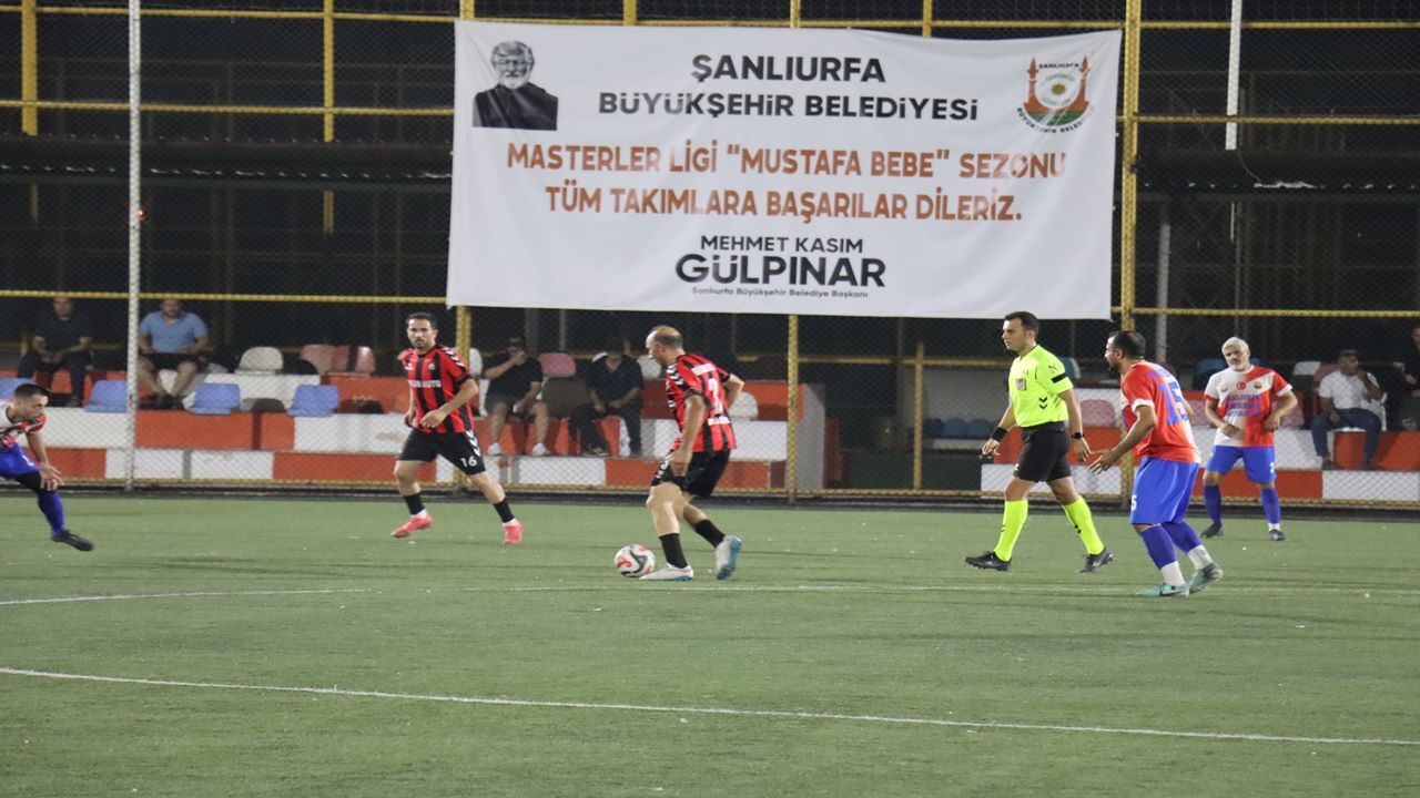 900 sporcu, 105 maç ve hedef final: Şanlıurfa'da meşin yuvarlak hangi takım için ağlarla buluşacak?
