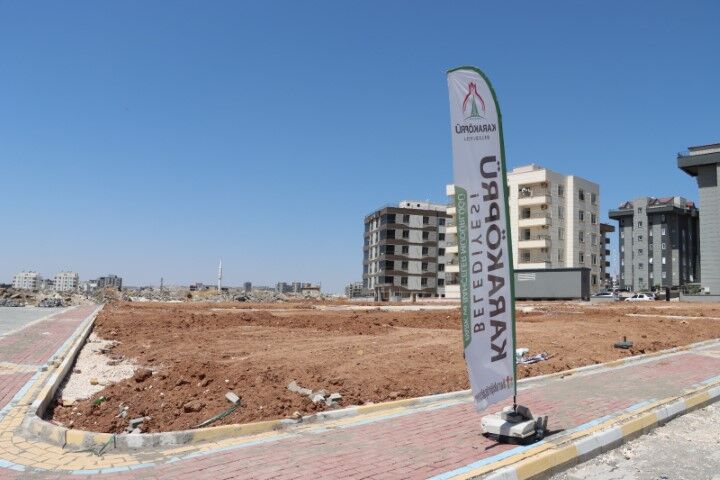 Batikent Mahallesi̇ Yeni̇ Parklarina Kavuşuyor (4) (Küçük)