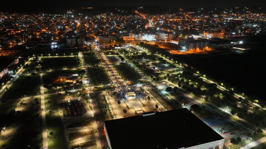Eyyubiye Sahne Senin (1) (Small)-1