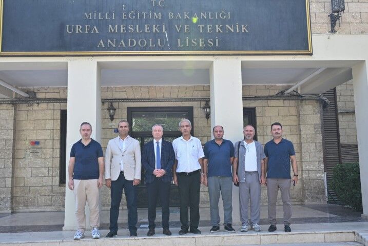 İl Milli Eğitim Müdürü Hasan Kökrek, Urfa Mesleki Ve Teknik Anadolu Lisesini Ziyaret Etti (1)