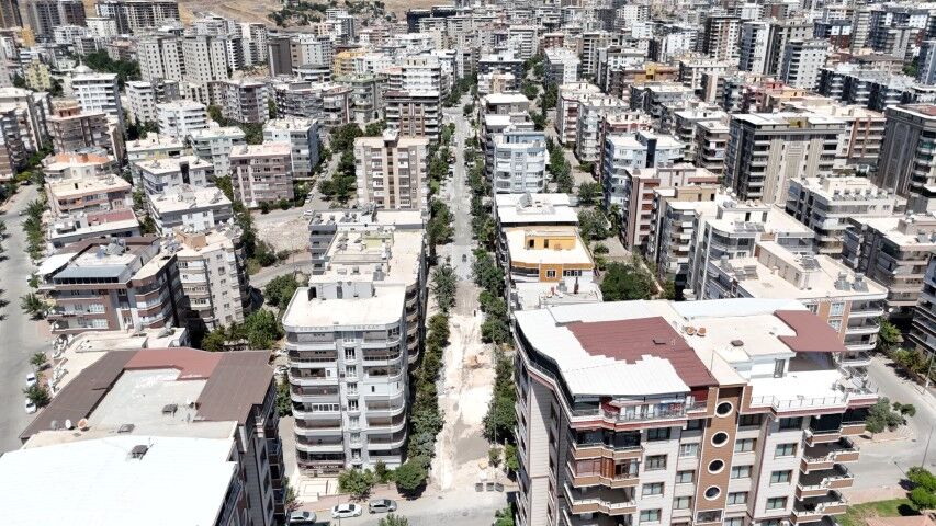 Karaköprü’de Yollar Yeni̇leni̇yor, Presti̇j Sokaklar Hayata Geçi̇yor (2) (Small)