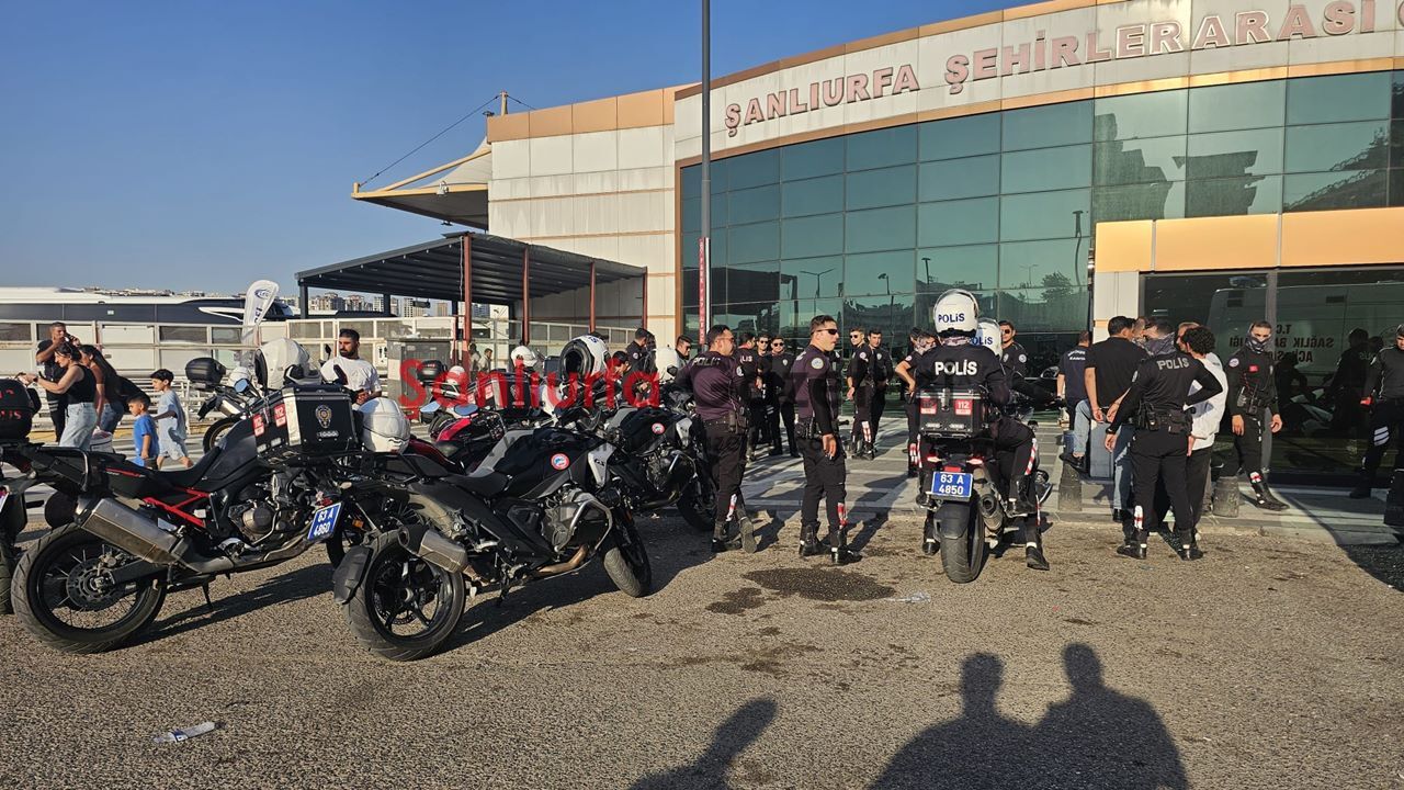 Şanlıurfa Otogarında taşlı, sopalı ve bıçaklı kavga: Çok sayıda yaralı var!