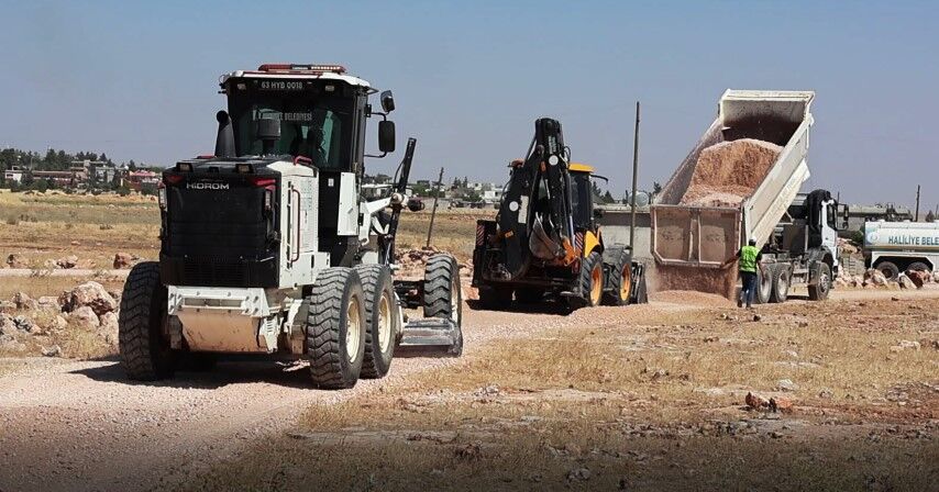 Şanlıurfa Haliliye’de Payamlı’nın Yolları Güvenli Hale Getirildi (2)