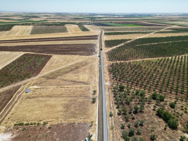 Şanlıurfa’da 4 Mahalle İçin Ulaşım Hamlesi! Yol Baştan Yenilendi (2)