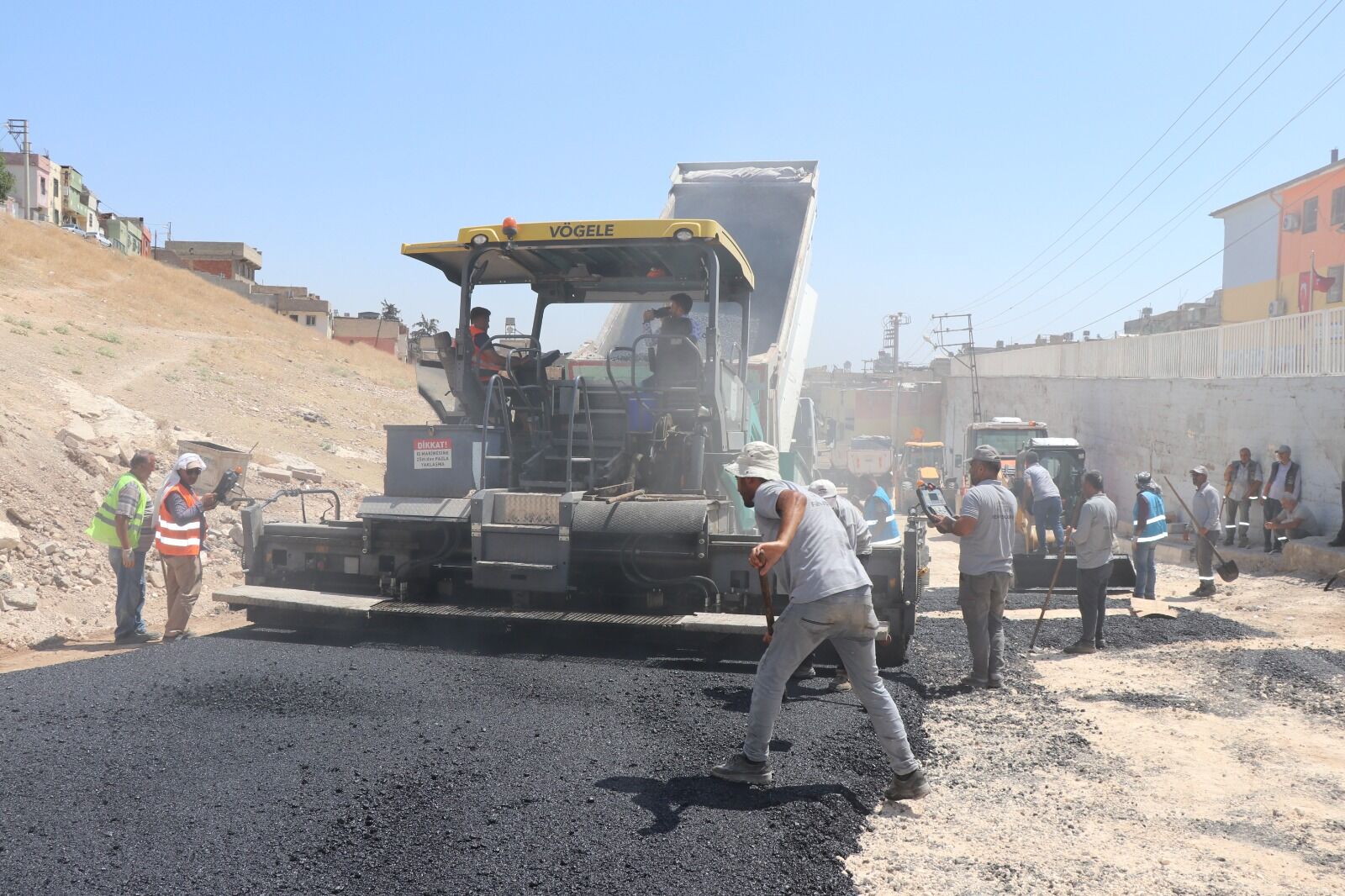 Şanlıurfa’da O Yol Baştan Aşağı Yenilendi!