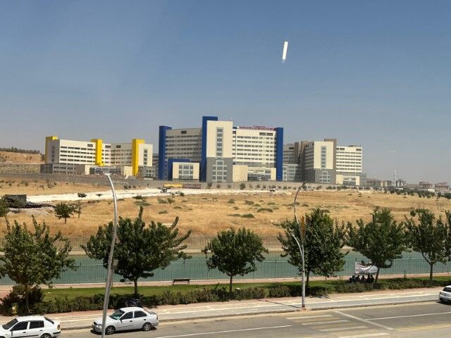 Şanlıurfa Şehir Hastanesi’nin çevre yolu ağustos sonunda tamamlanacak