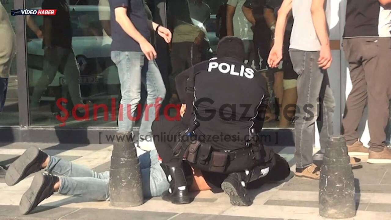 Şanlıurfa Otogarında bıçaklı, taşlı ve sopalı kavga: 3 yaralı, 4 gözaltı!