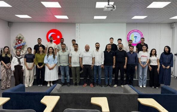 Şanlıurfa’da Eczacı İstihdamı Projesi’nin ilk grubunda teorik eğitim tamamlandı