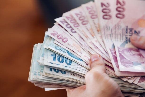 Milyonlarca Emekli Ve Memurun Zammı Belli Olmaya Başladı!