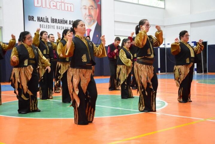 Aw796786 01 (Küçük)