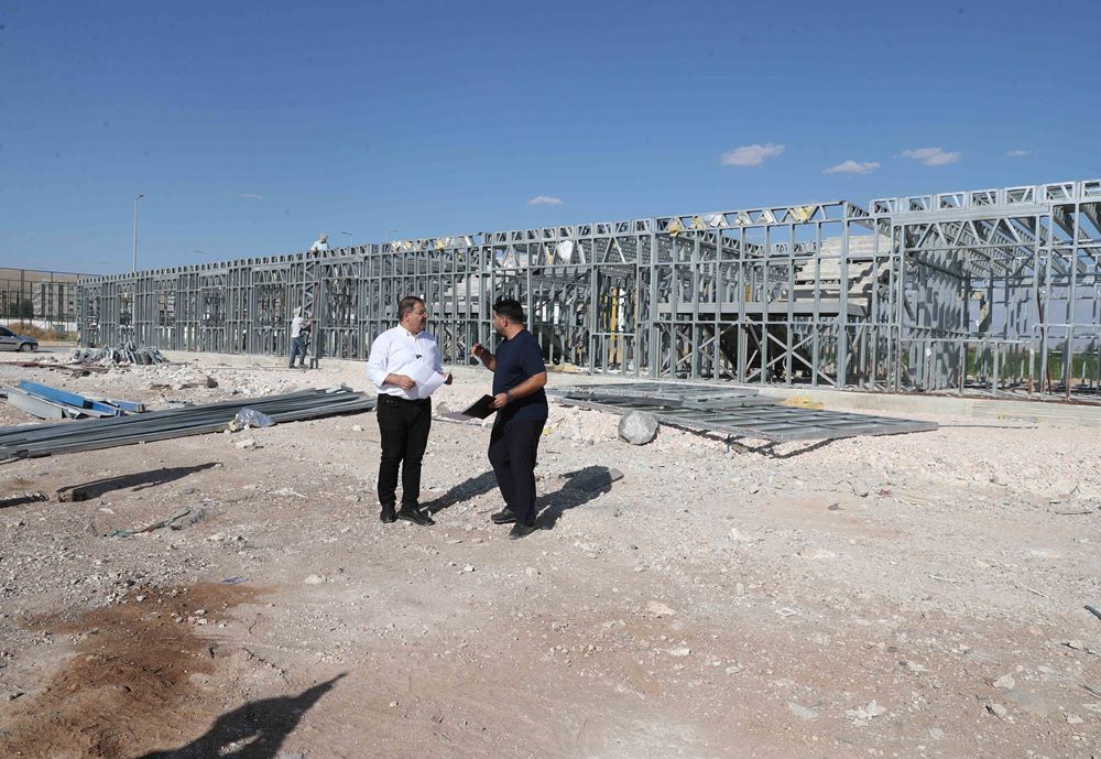 Başkan Canpolat’tan Teknoloji̇ Vi̇zyonu Keşi̇f Kampüsü Yükseli̇yor (7)