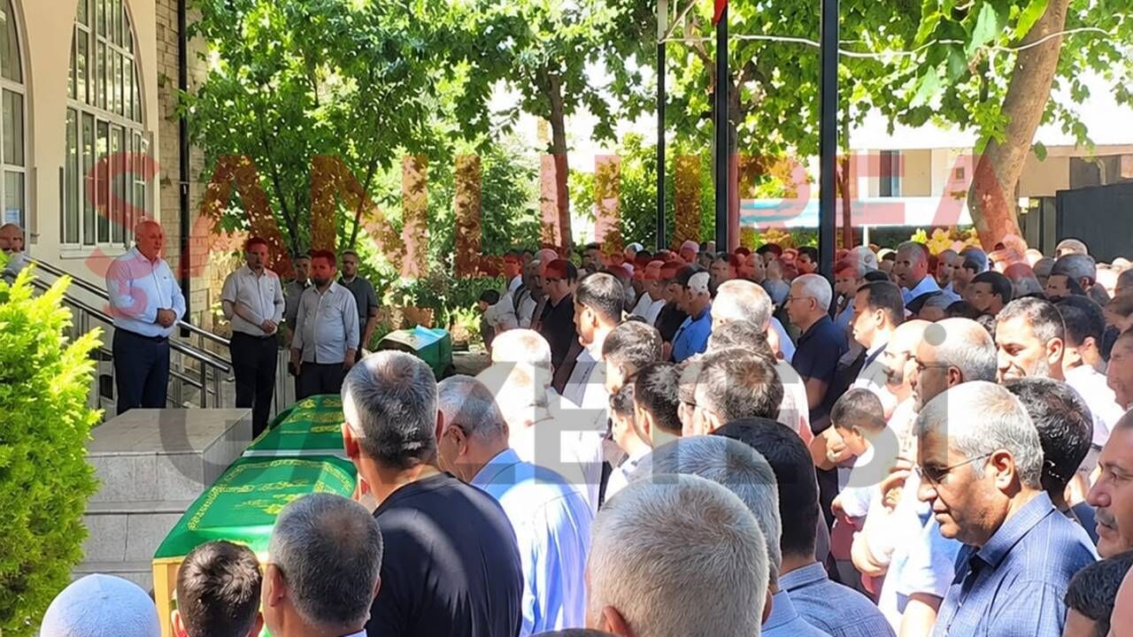 Bu acıya yürek dayanmaz: Şanlıurfa'da aynı aileden 4 kişi yan yana toprağa verildi!