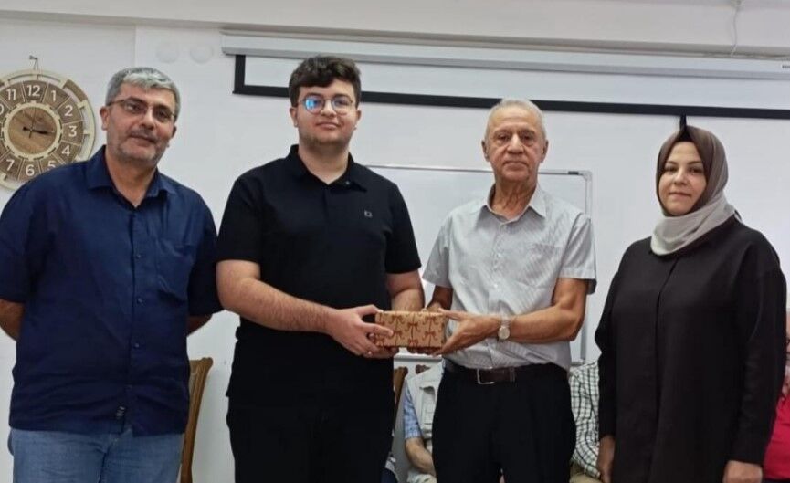 YKS Şampiyonu Miraç Koşar tercihini yaptı: Şanlıurfa Vakfı'ndan tam destek