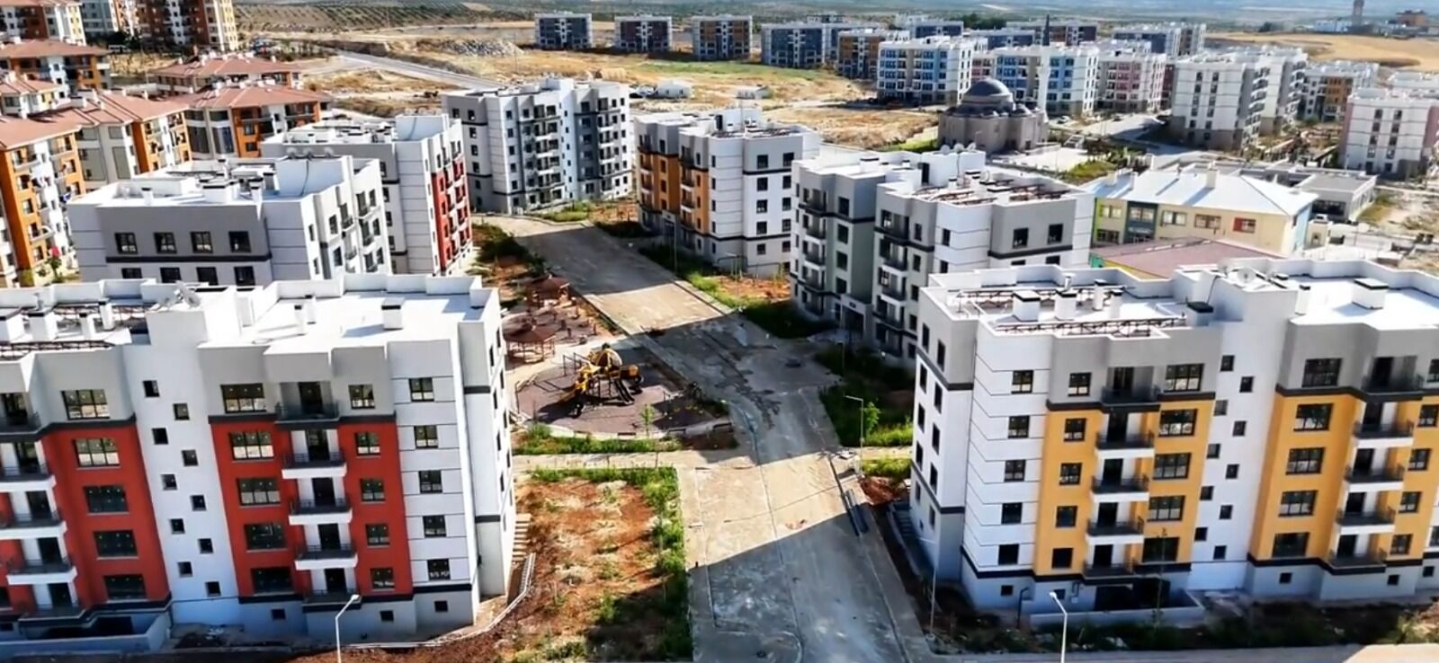 Şanlıurfa Birecik’te büyük heyecan: 624 Aile yeni yuvasına kavuşuyor