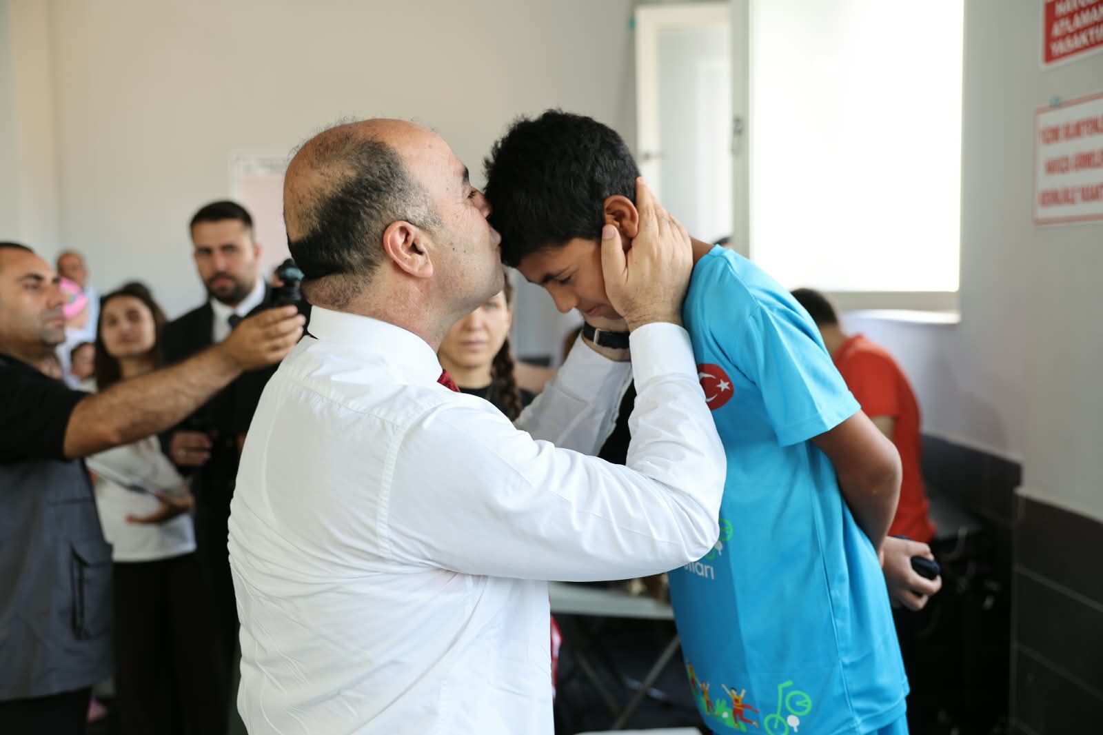Karaköprü’de Geleceği̇n Şampi̇yonlari Kulaç Atti (5)