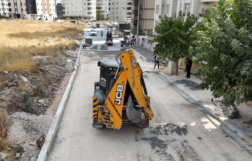 Karaköprü’de Sokaklar Yeni̇leni̇yor, Mahalleler Modernleşi̇yor (2)