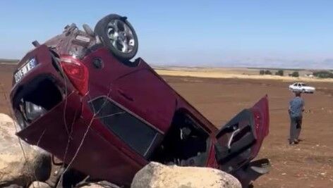 Şanlıurfa Siverek’te Otomobil Şarampole Devrildi: 1 Yaralı