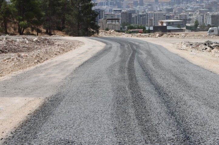 Şanlıurfa’da Ekipler Sahaya İndi! O Mahallede Yollar Yenileniyor (2)