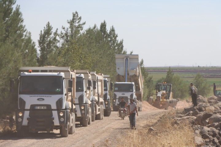 Şanlıurfa’da O Yol İçin Düğmeye Basıldı! 5,5 Kilometrelik Çalışma (3)
