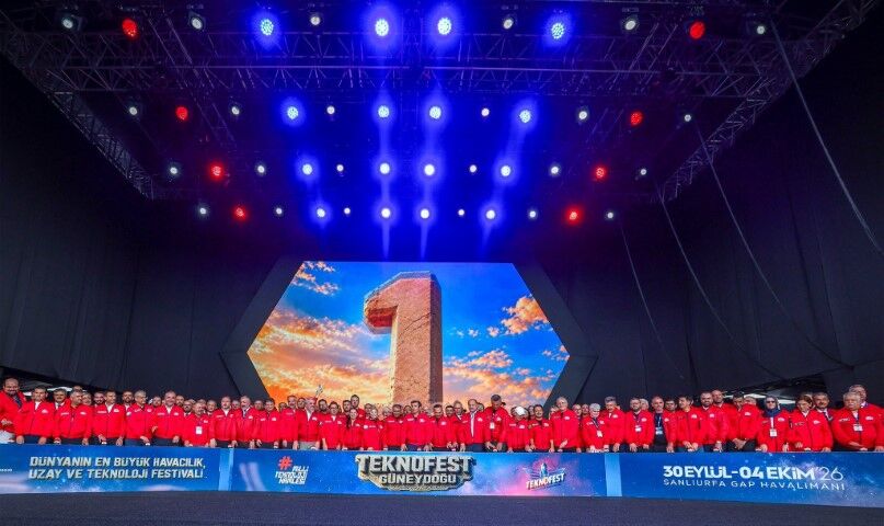 Şanlıurfa’da Teknofest Açılışında Renkli Görüntüler! Protokol Halay Çekti (2)