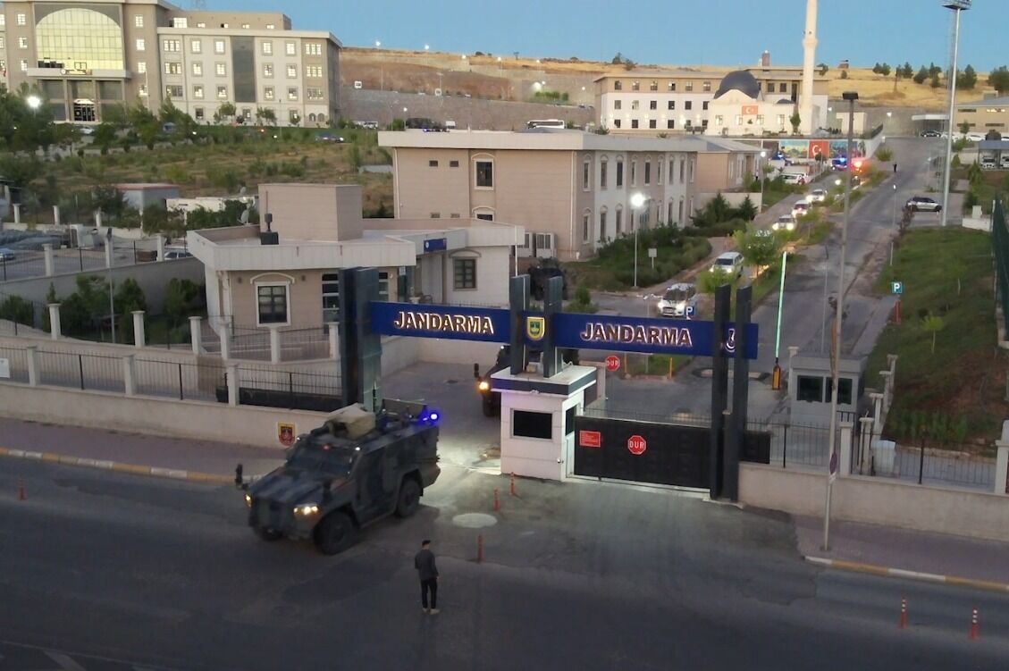 Şanlıurfa dahil 28 ilde terör örgütü DEAŞ operasyonu: 83 gözaltı!