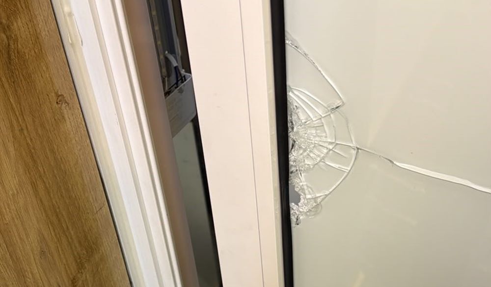 A W805345 02