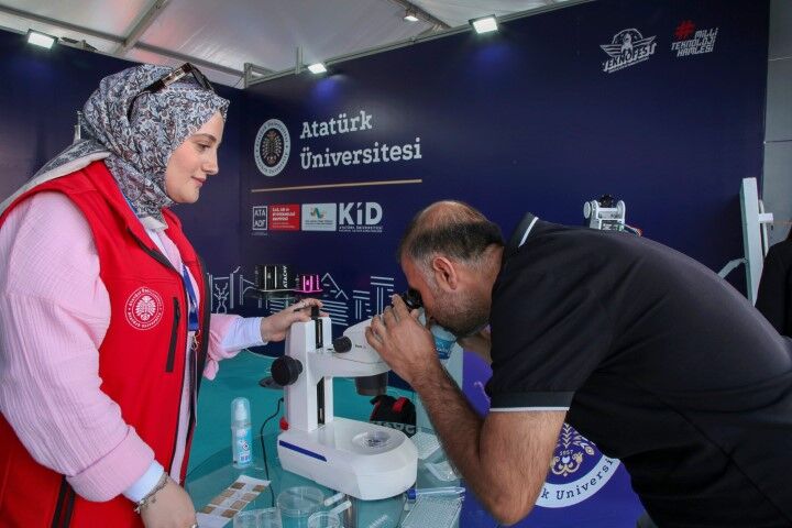 Atatürk Üniversitesi’nin Bilimsel Projeleri Şanlıurfa’da Teknofest’te (2)