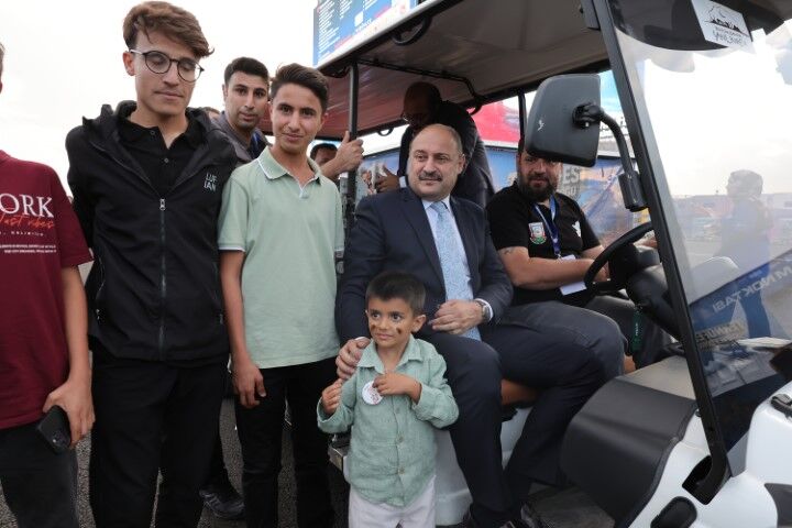 Başkan Gülpinar “12 Bi̇n Yil Öncesi̇nden Uzay Çağina Uzanan Bi̇r Köprü Kurduk” (9) (Küçük)