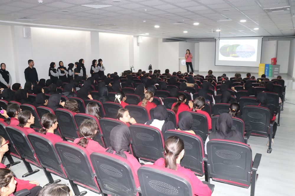 Büyükşehi̇r’den “Beni̇m İlk Bi̇tki̇m” İle Çevre Bi̇li̇nci̇ Eği̇ti̇mi̇ (2)