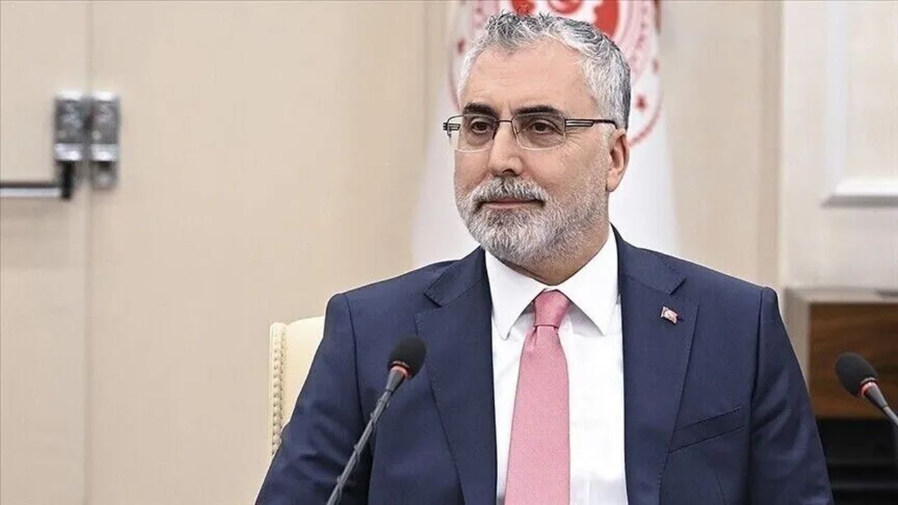 Genç nüfusun kalbi Şanlıurfa'da gözler Bakan Işıkhan'da: Düğmeye basıldı