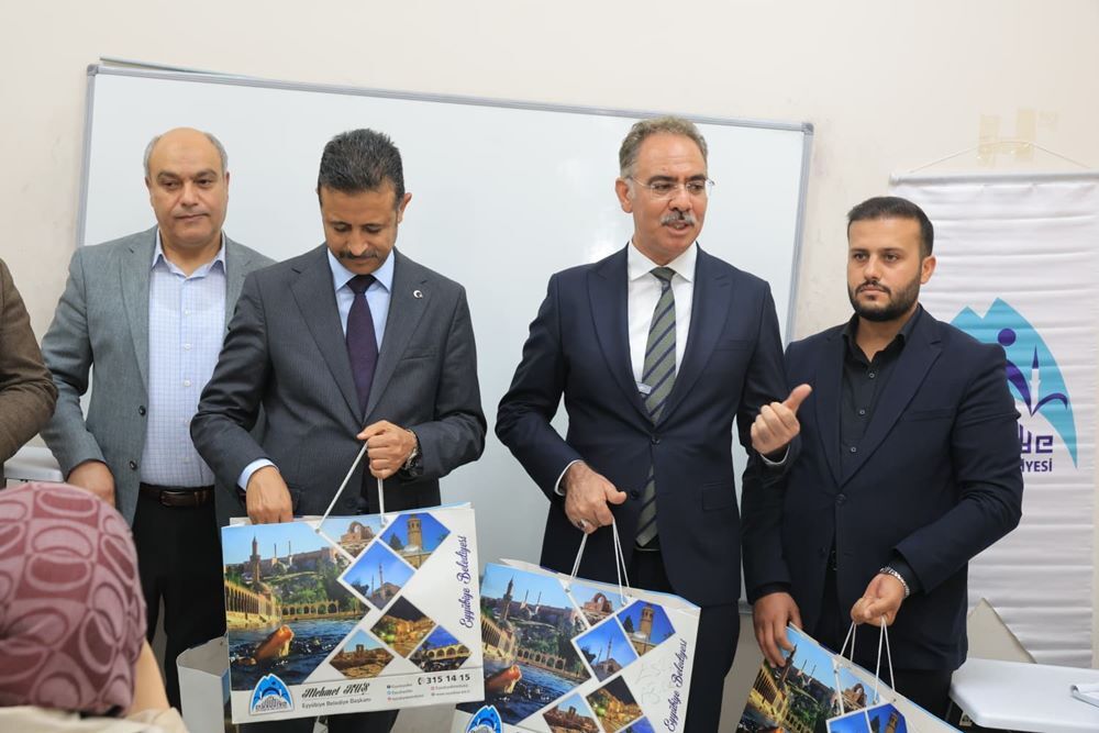 Şanlıurfa'da gençlerin üniversite hayaline belediyeden destek