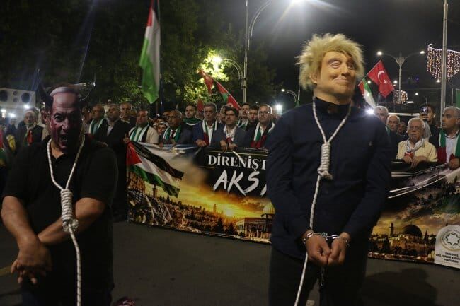 Şanlıurfa’da Gazze yürüyüşü: Sivil toplum kuruluşları bir araya geldi