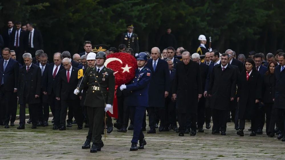 Cumhurbaşkanı Erdoğan: "Türkiye Yüzyılı hedefine ulaşıncaya kadar çalışmayı sürdüreceğiz, ruhun şad olsun"