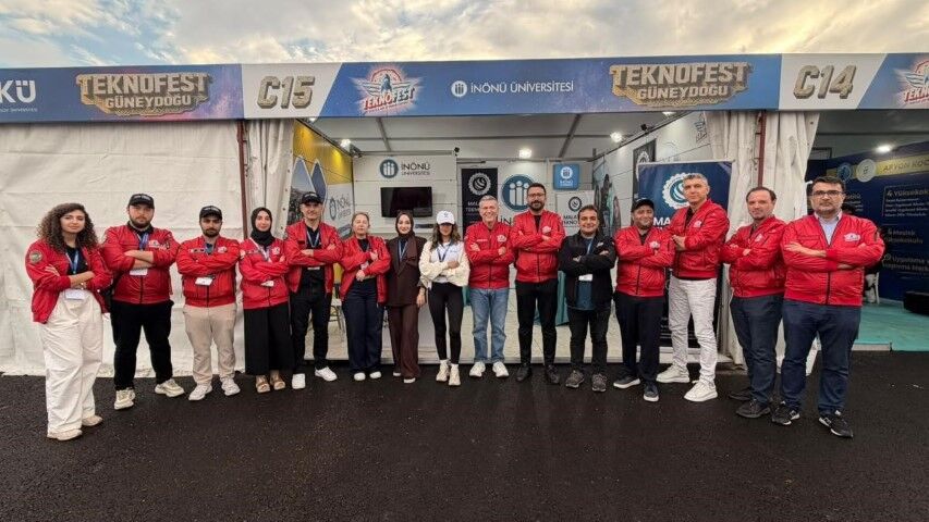 Şanlıurfa Teknofest Güneydoğu'da Akademik Standlar Dolup Taşıyor (1)