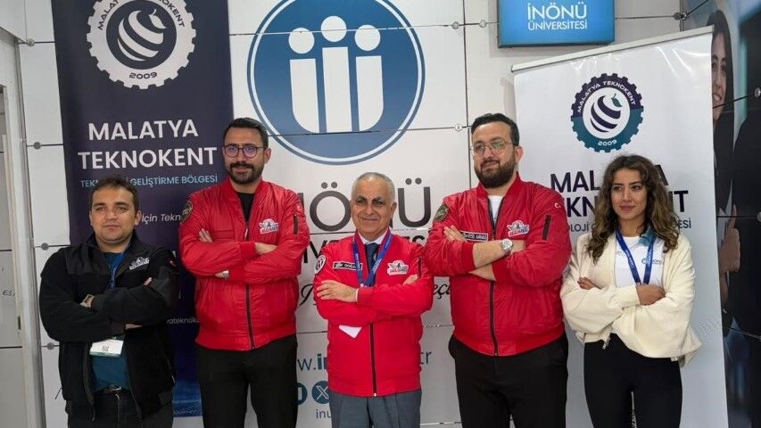 Şanlıurfa TEKNOFEST Güneydoğu'da akademik standlar dolup taşıyor