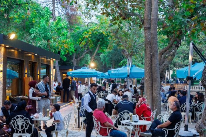 Şanlıurfa’da Balıklıgöl’ün Yeni Gözdesi Belli Oldu! (2)