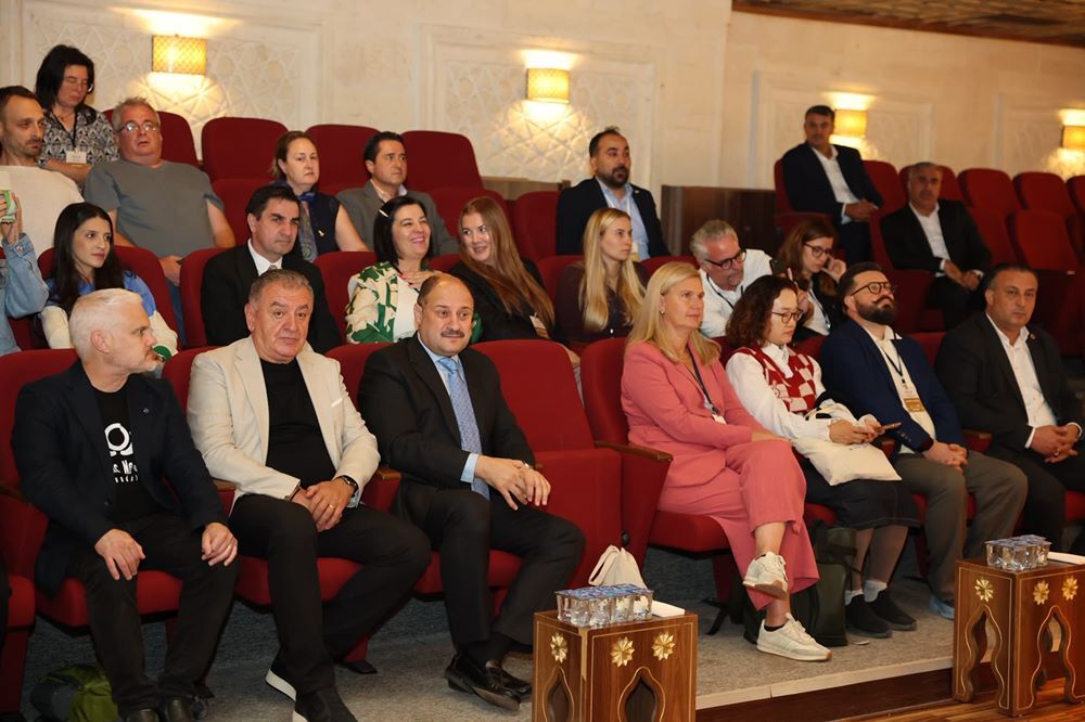 Şanliurfa’da Tasavvuf Musi̇ki̇si̇ Ve Semazenlerden Unutulmaz Gösteri̇ (3)
