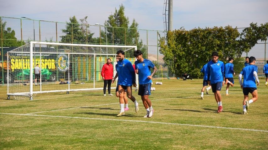 Şanlıurfaspor’da Arnavutköy Belediyesi Spor Mesaisi Başladı (1)
